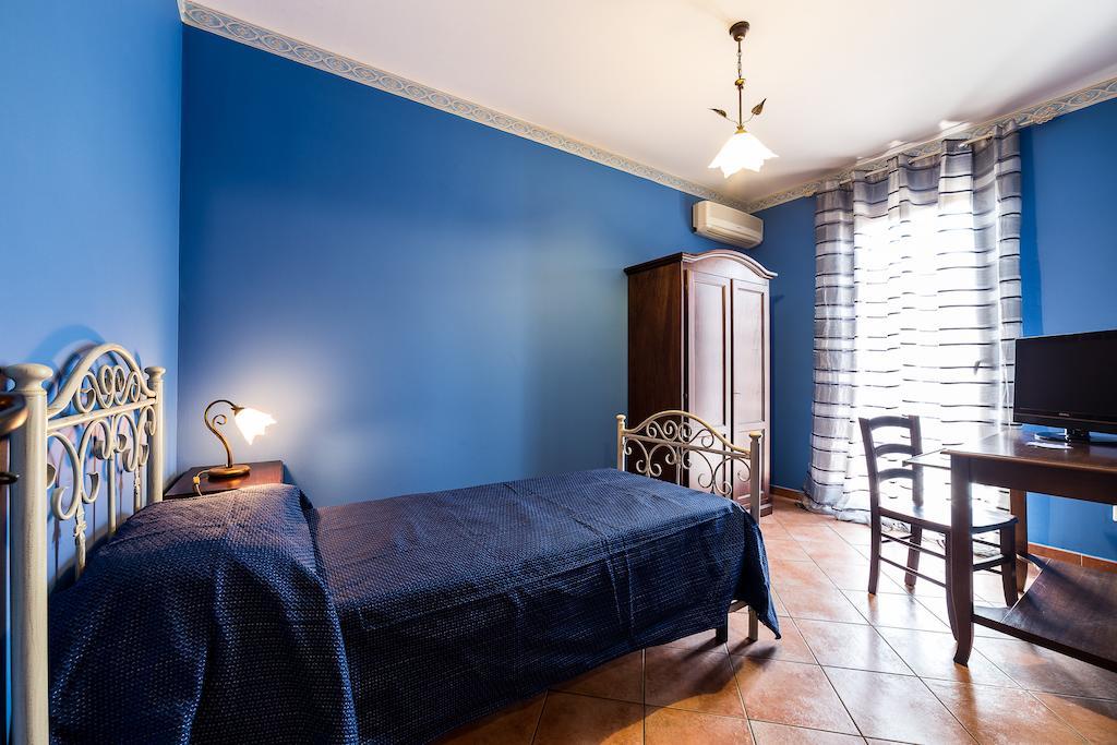 Bed And Breakfast Marina d'Aspra Bagheria Zimmer foto