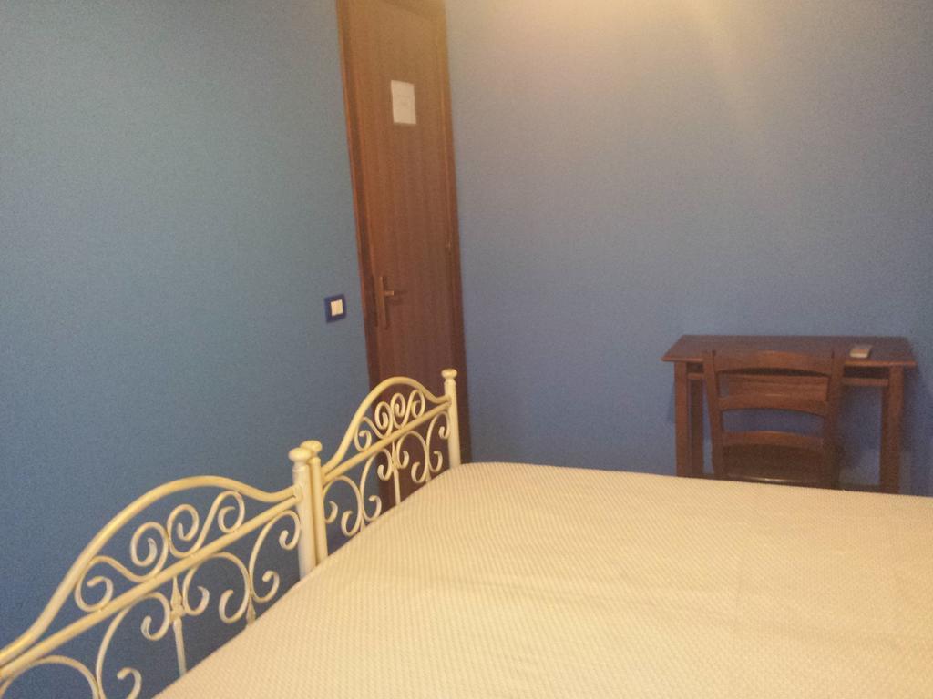 Bed And Breakfast Marina d'Aspra Bagheria Zimmer foto